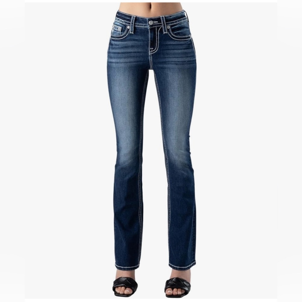 Miss Me Women's Mid-Rise American Horseshoe Embellished Bootcut Jeans